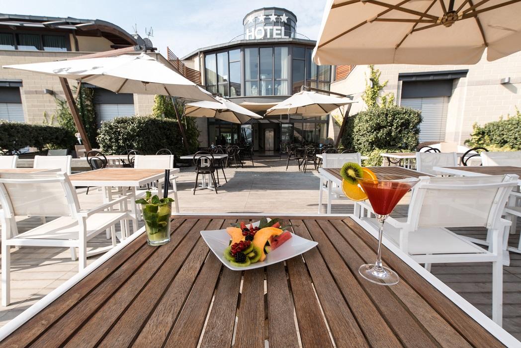 Hotel Riviera Dei Fiori San Lorenzo al Mare Εξωτερικό φωτογραφία