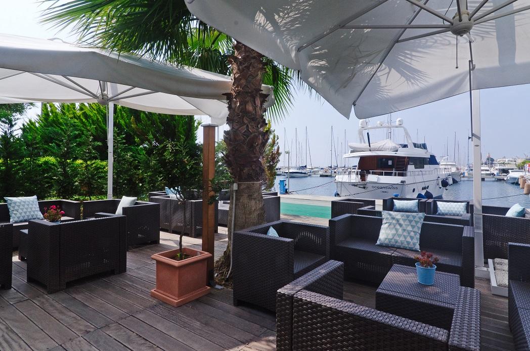 Hotel Riviera Dei Fiori San Lorenzo al Mare Εξωτερικό φωτογραφία